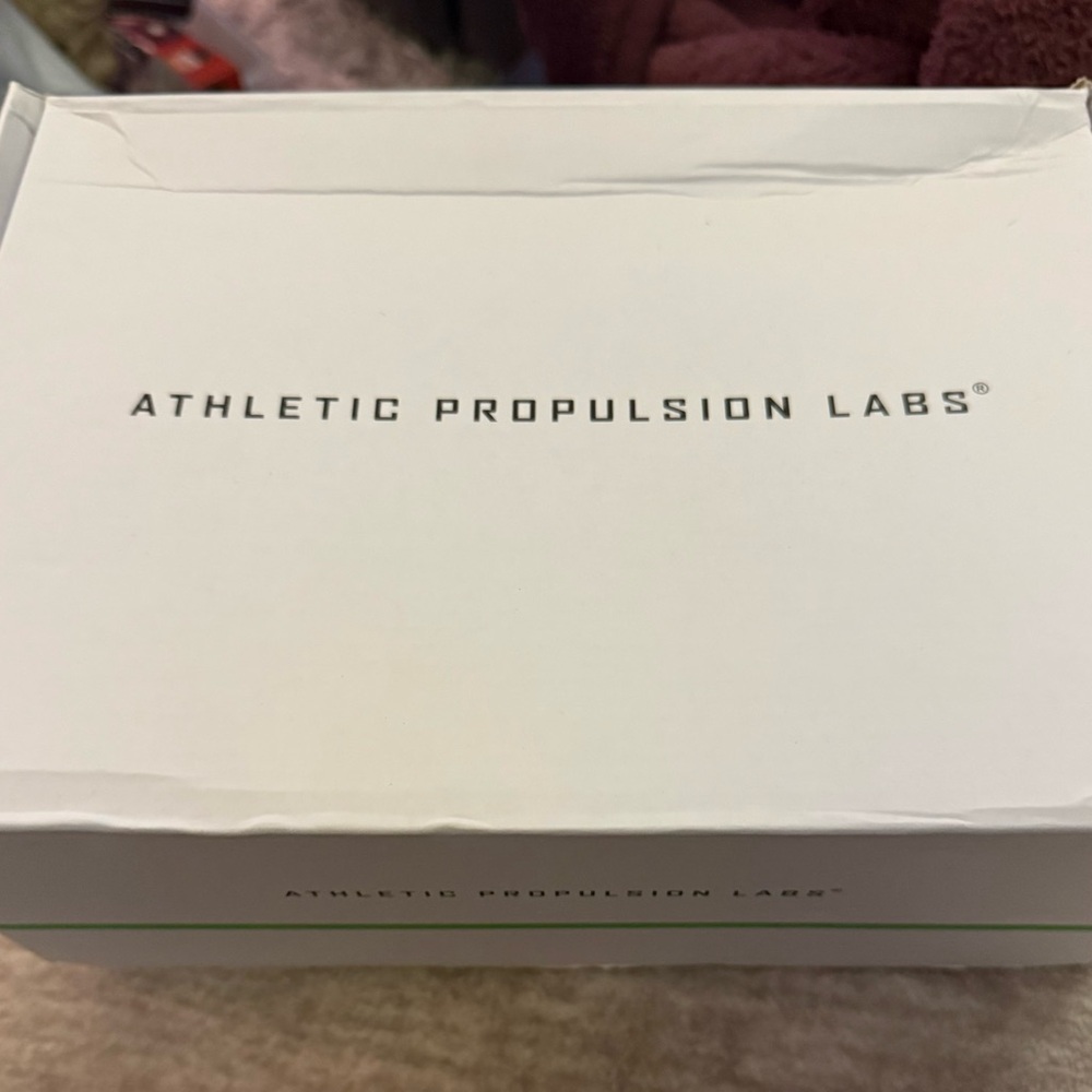 NIB APL Women's Iconic Phantom Shoes Sneakers Deep Brown/ White/Cow 7.5 - Picture 9 of 10
